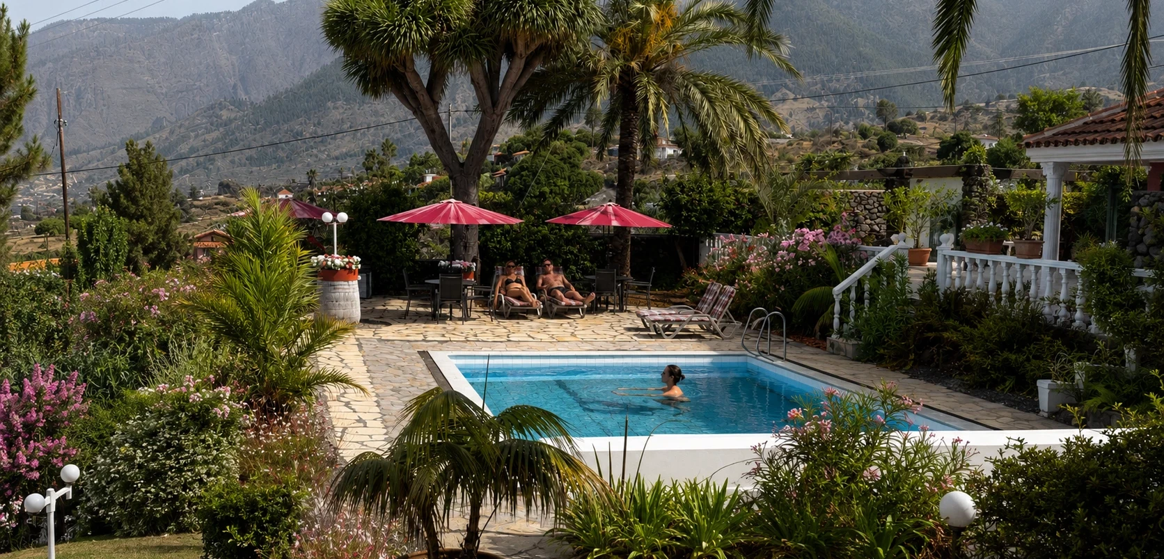 Entspannen am Pool im Jardín de Aridane auf La Palma